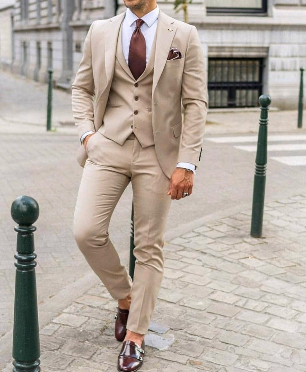 Can a 3 piece suit be worn to a wedding?