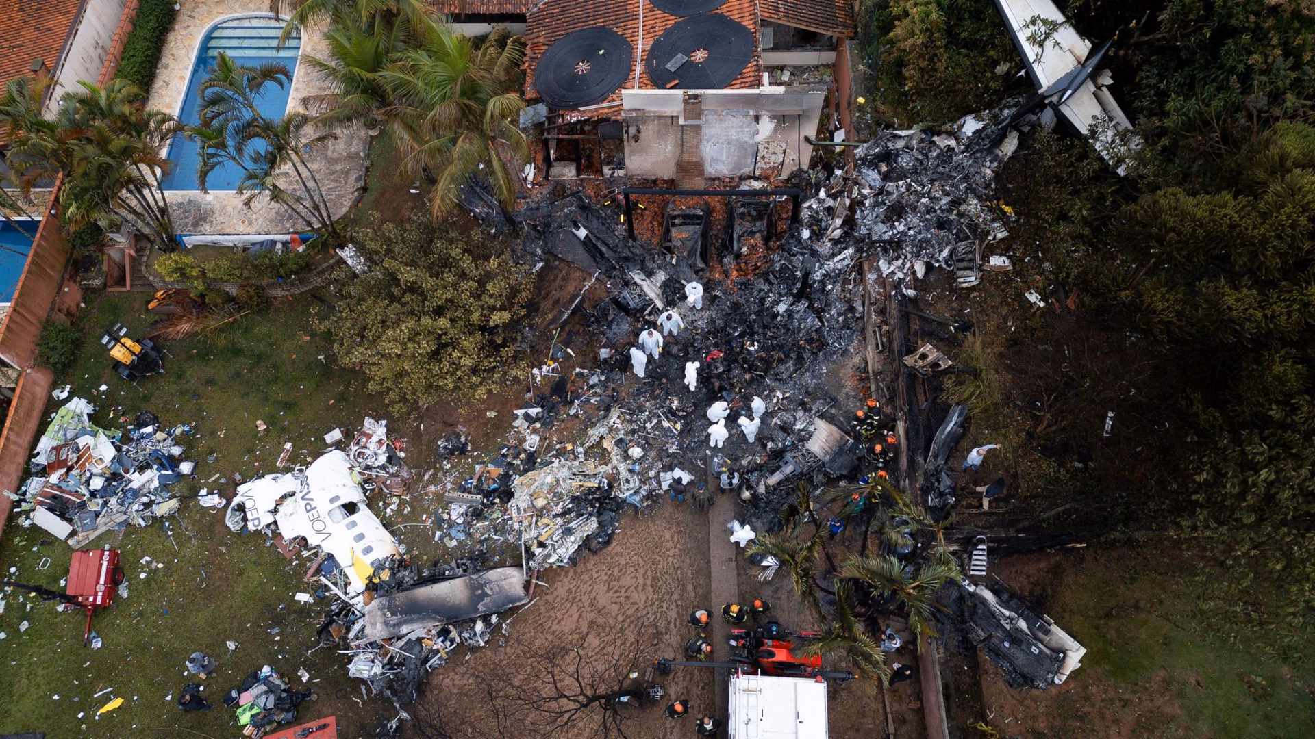 Who are the doctors going to an Oncology Conference?