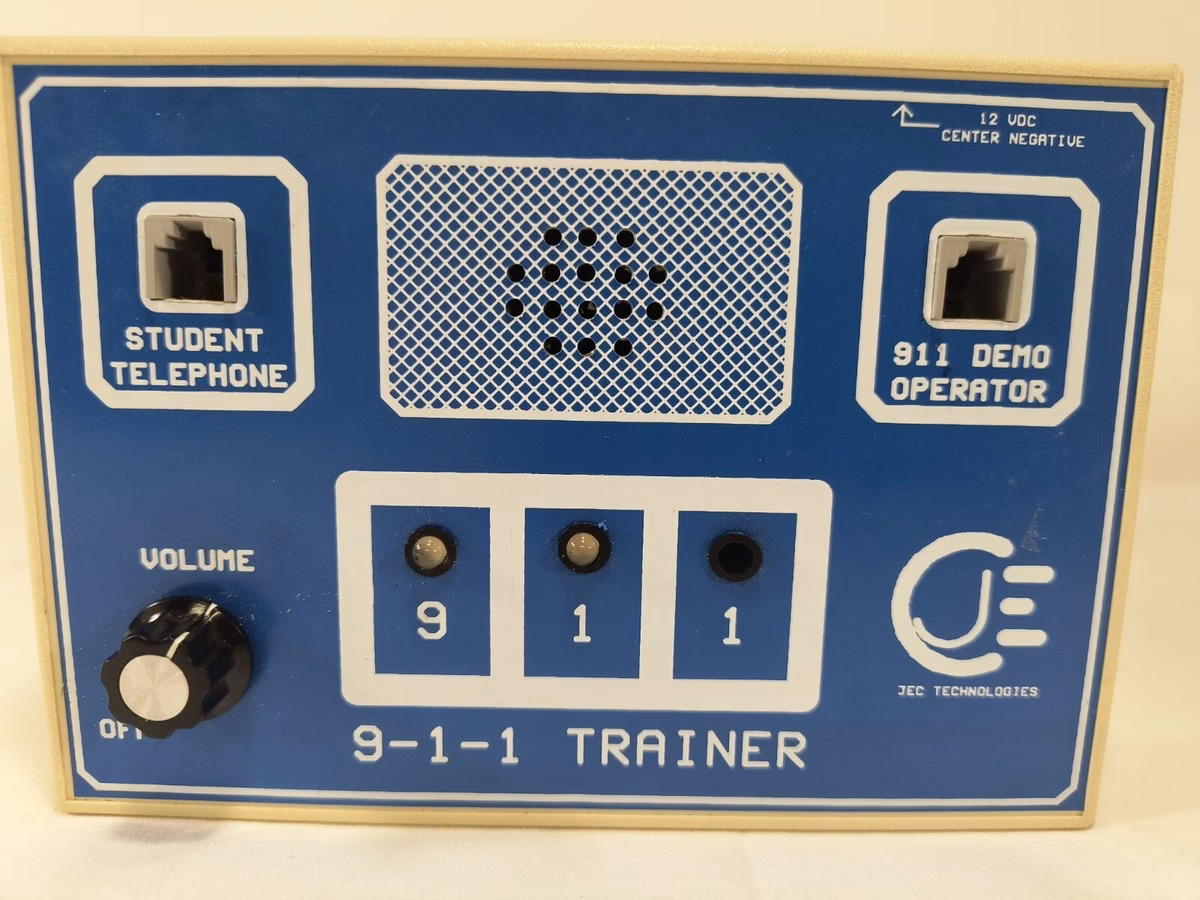 Does 911 operator have cheats?