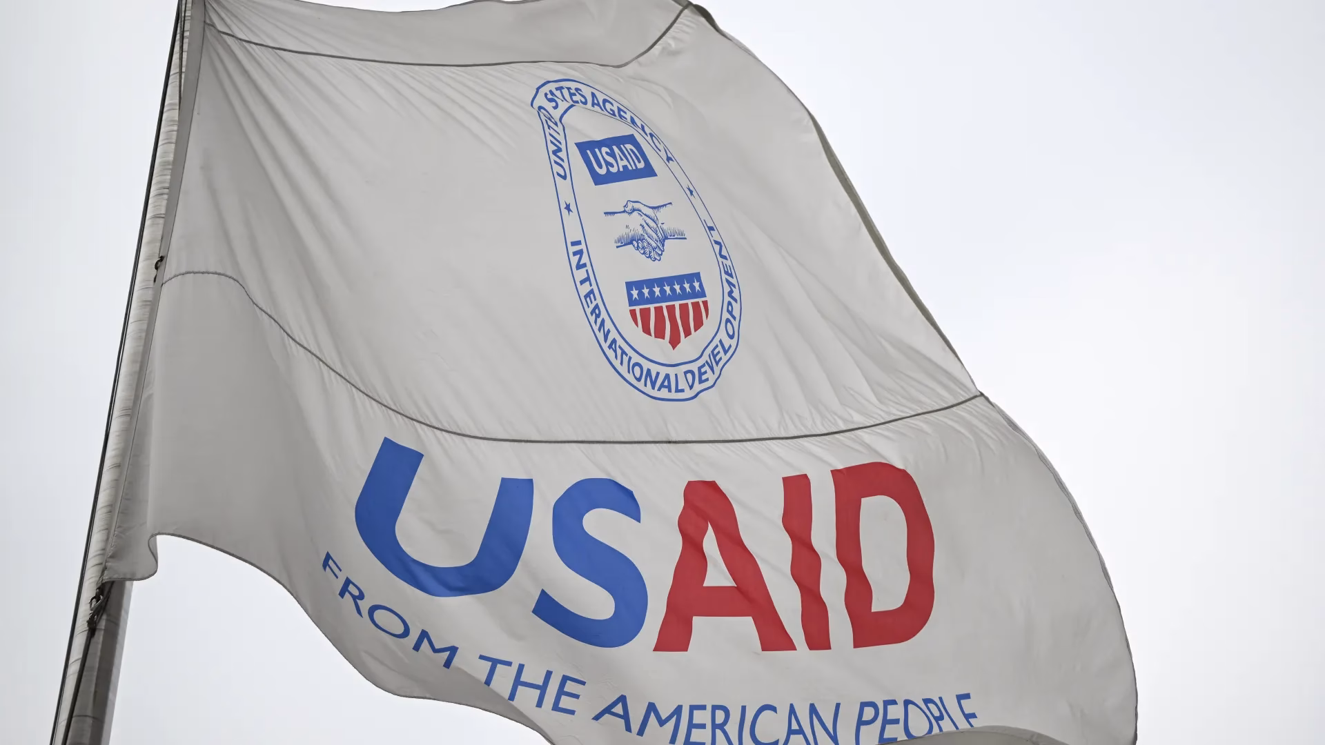 How important is the United States to the global HIV response?