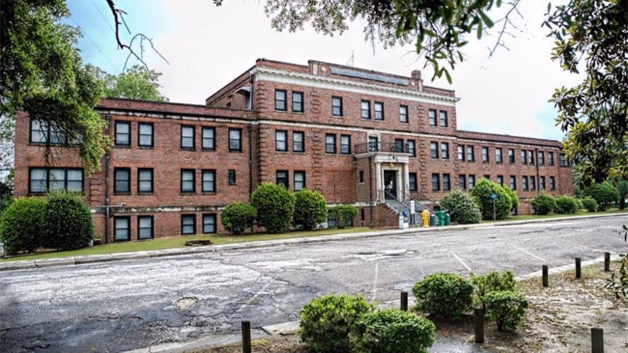 Who owns Aiken Regional Medical Centers?