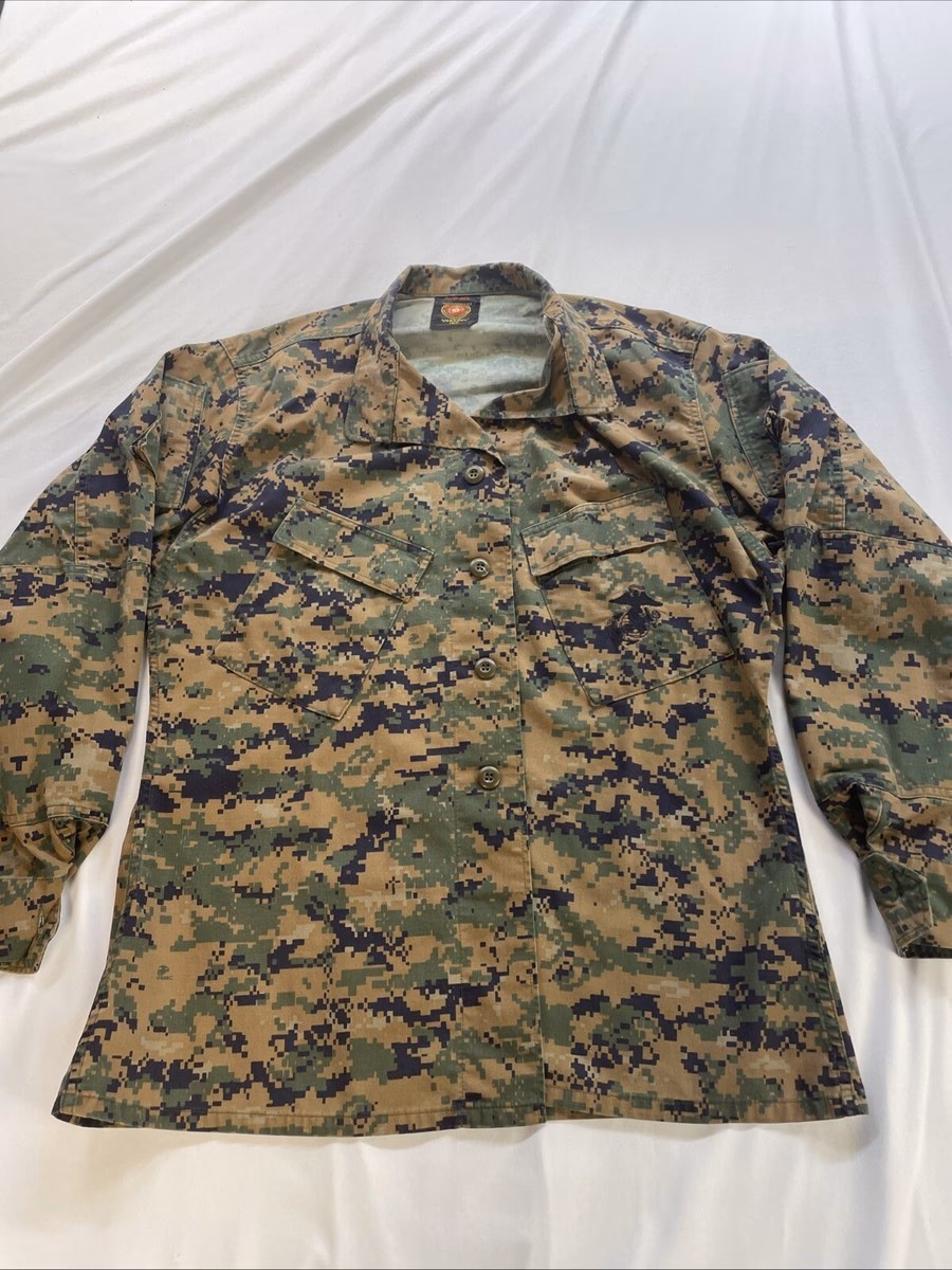 Who wore first aid packets in Operation Varsity?