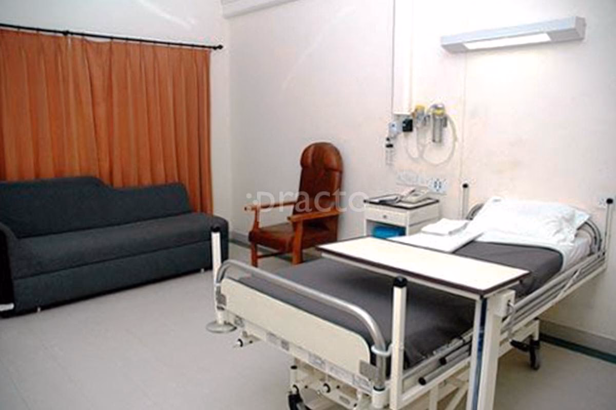 Why should you choose Apollo Hospitals for emergency care services?