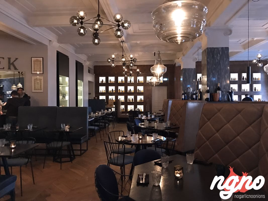 What is the history of Apotek house in Reykjavik?