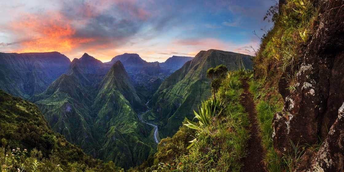 Comment travailler dans une crèche à la réunion ?