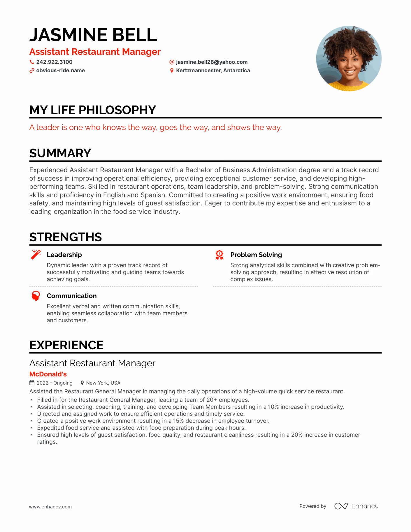 What skills do restaurant assistant managers need?