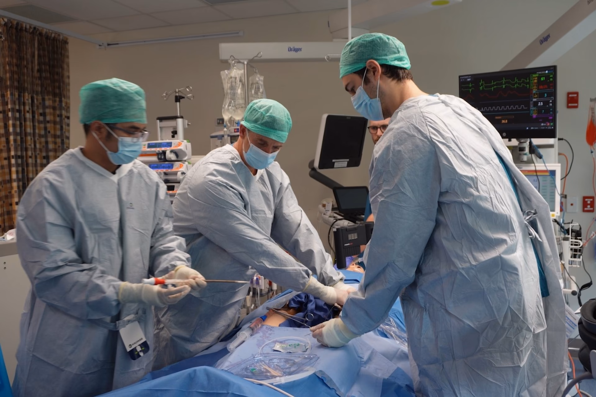 Where is the inpatient ward located in Auckland City Hospital?