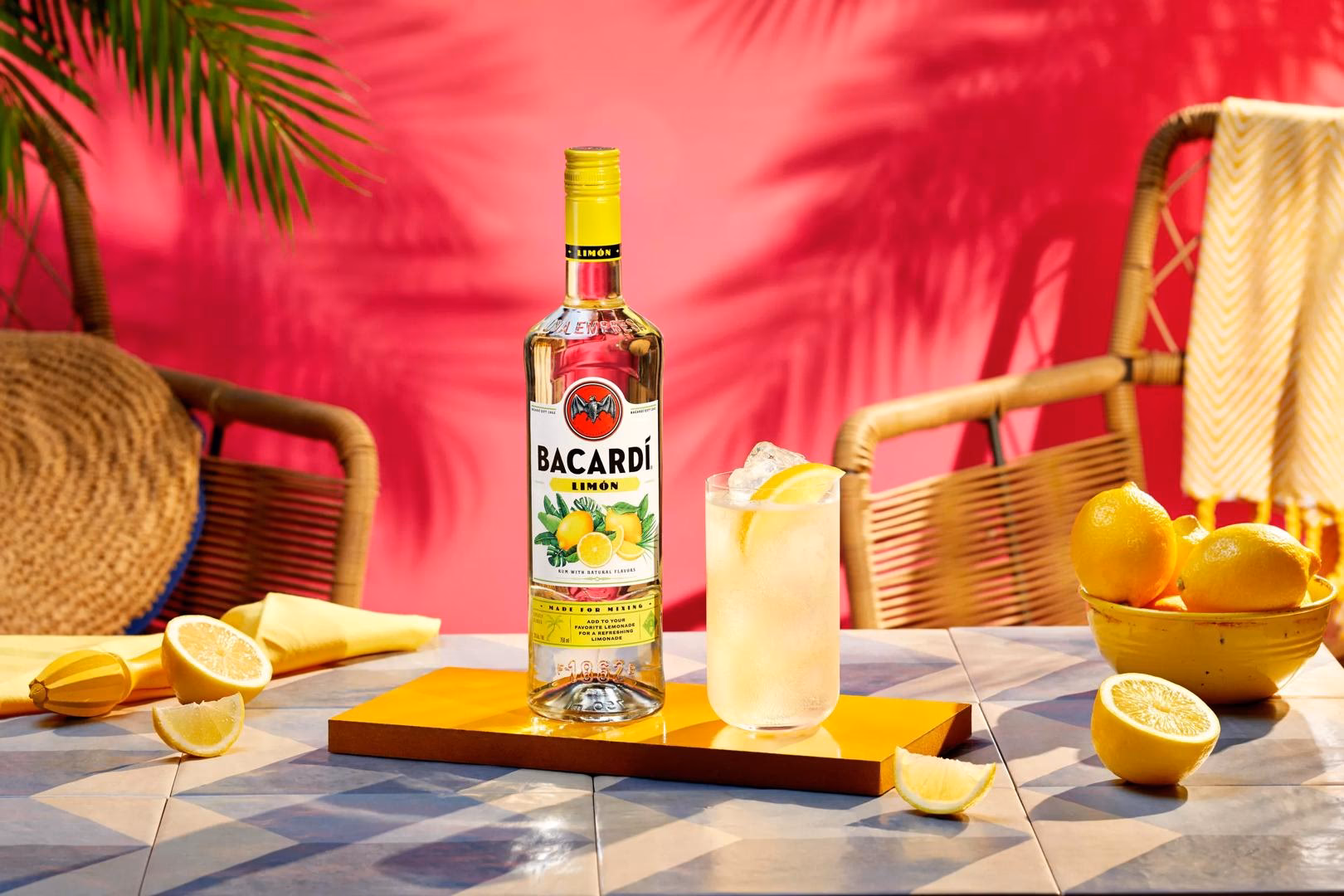 Should you stir a Bacardi Limon?
