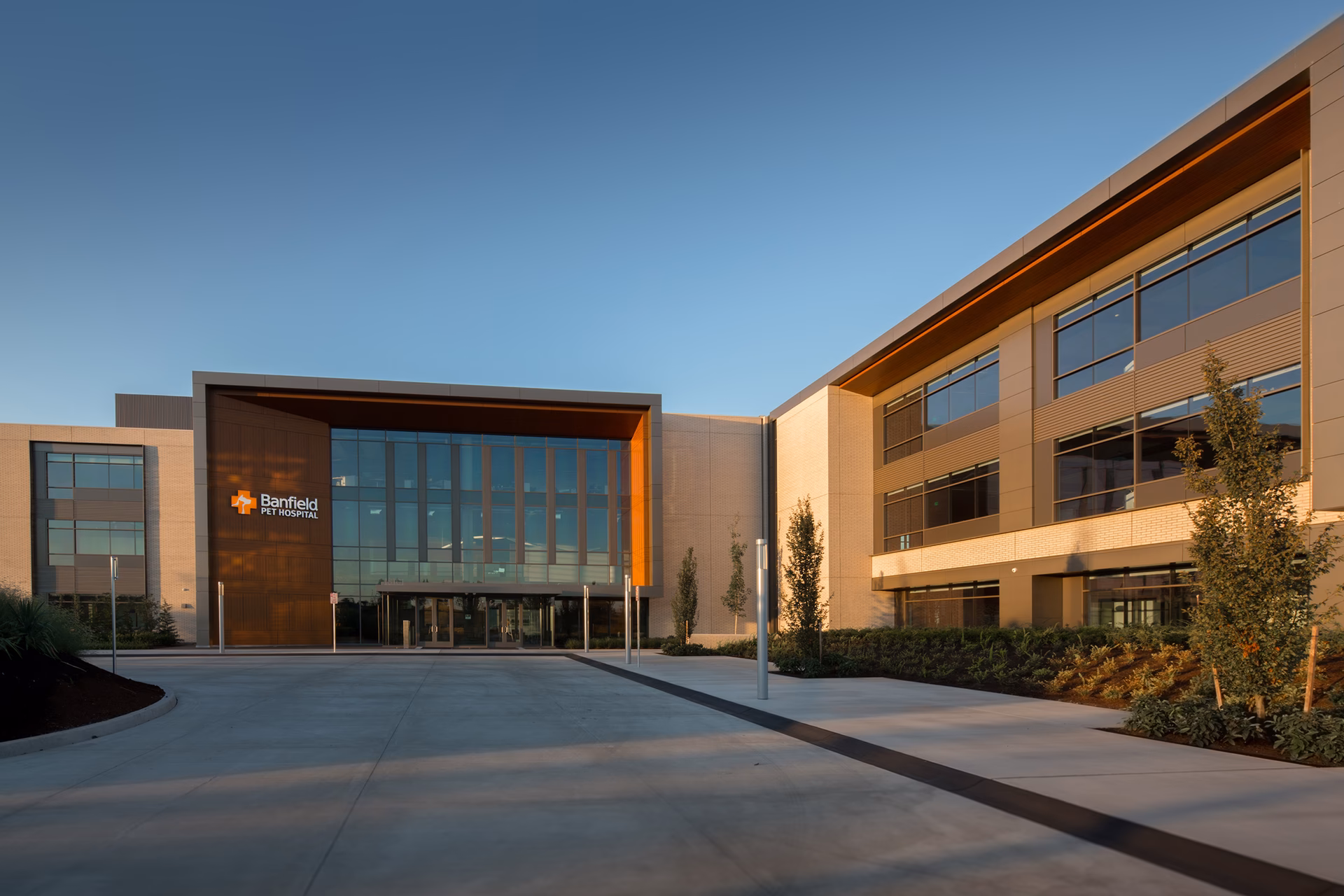 Where is Banfield Pet Hospital located?