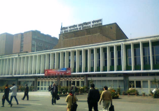 Which is the best eye care center in India?