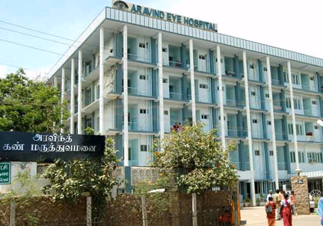 Which is the best eye care center in India?