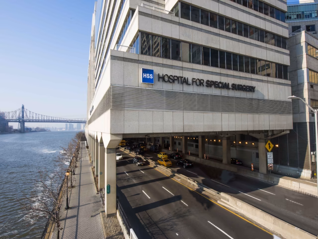 How many back surgery (spinal fusion) hospitals are in New York?