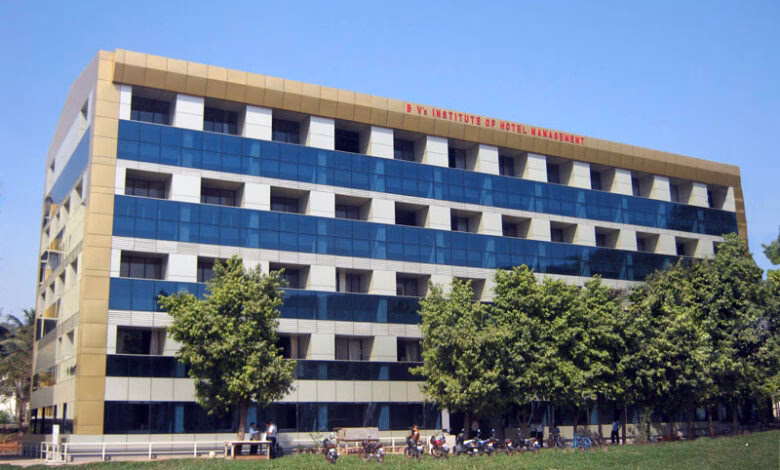 Which are the best hotel management colleges in Mumbai?