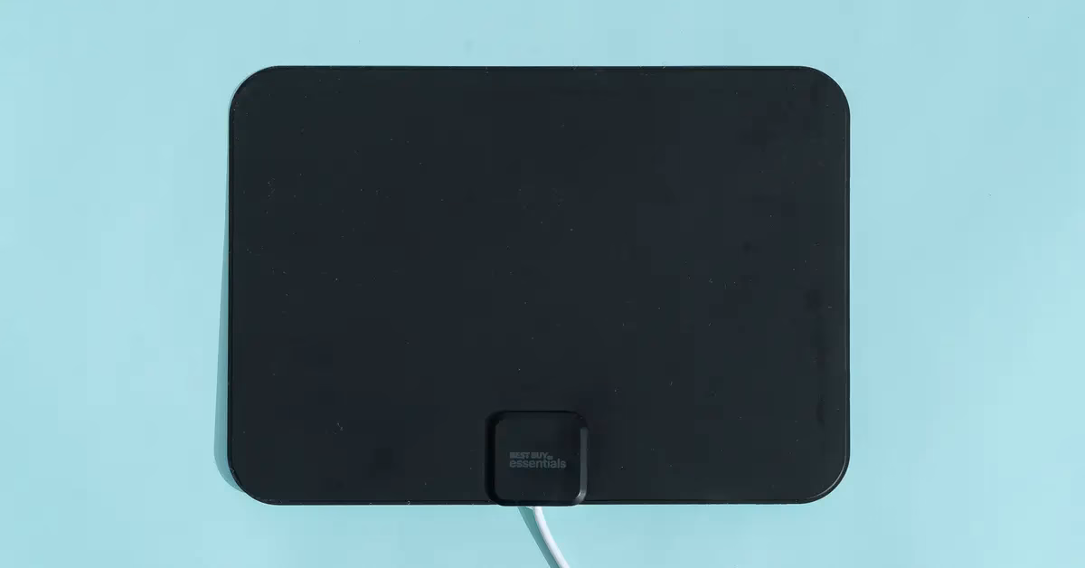 How do I choose the best TV antenna?