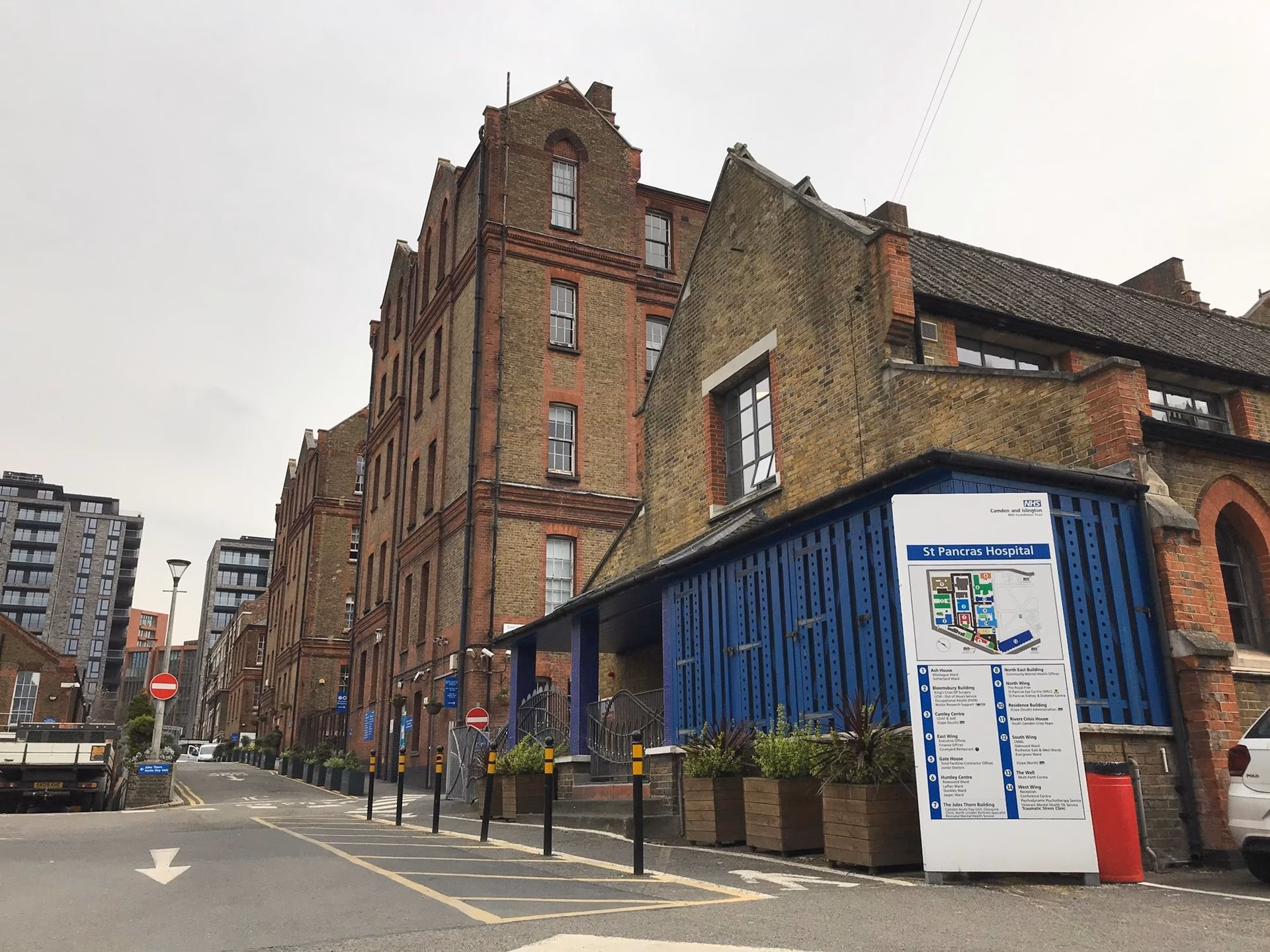 When was central London District sick asylum built?