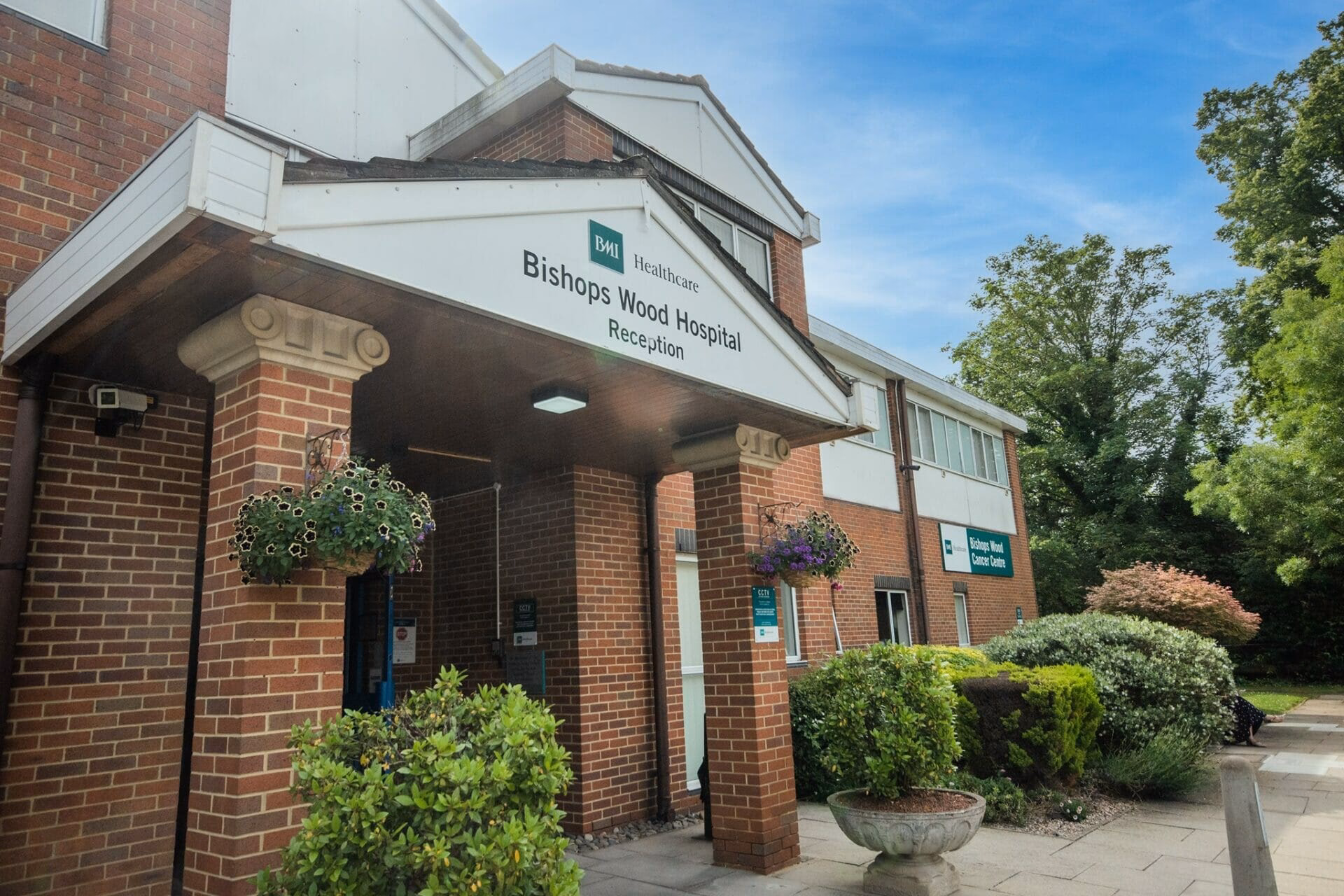 What services does Bishops Wood Hospital offer?