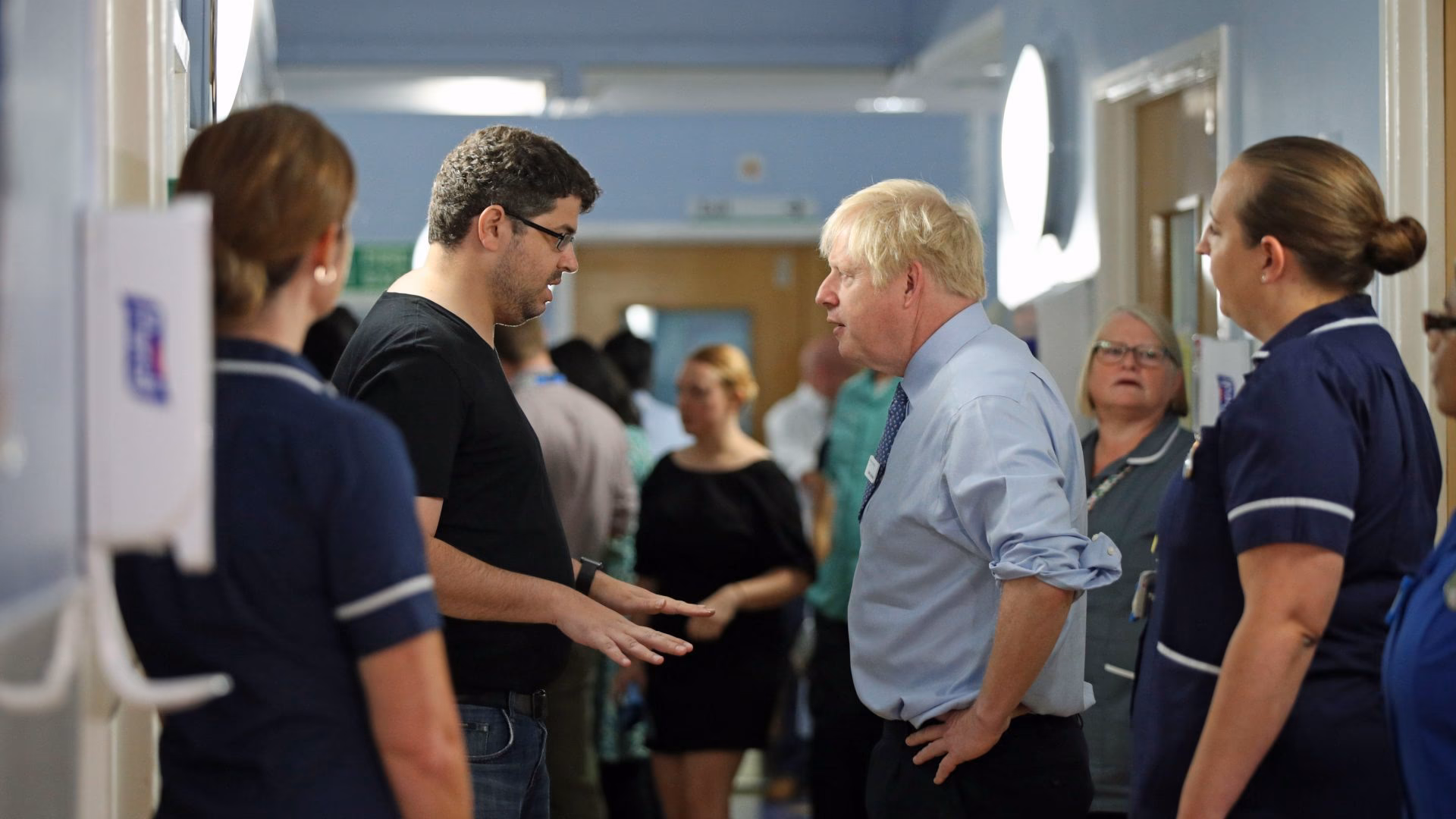 Should Boris Johnson have shaken hands during a hospital visit?