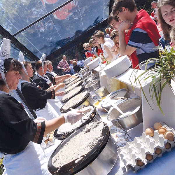 Est-ce que la crêperie Lohéac est ouverte ?