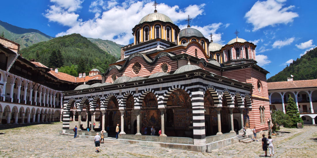 How to pack for a Bulgarian trip?