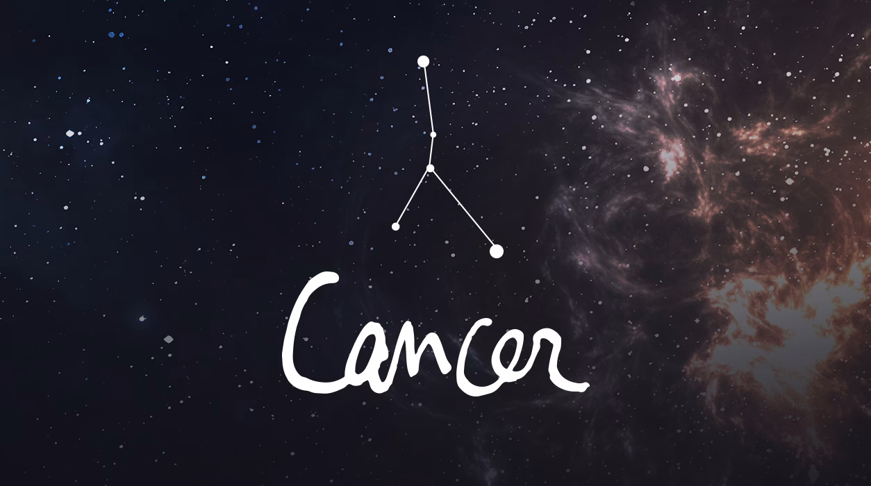 What is August astrology & horoscope for cancer?