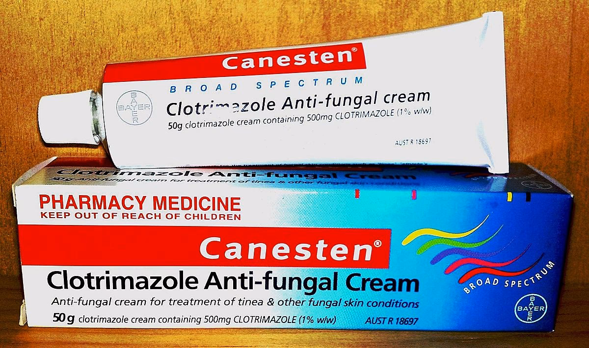 What is the best treatment for a candidiasis yeast infection?