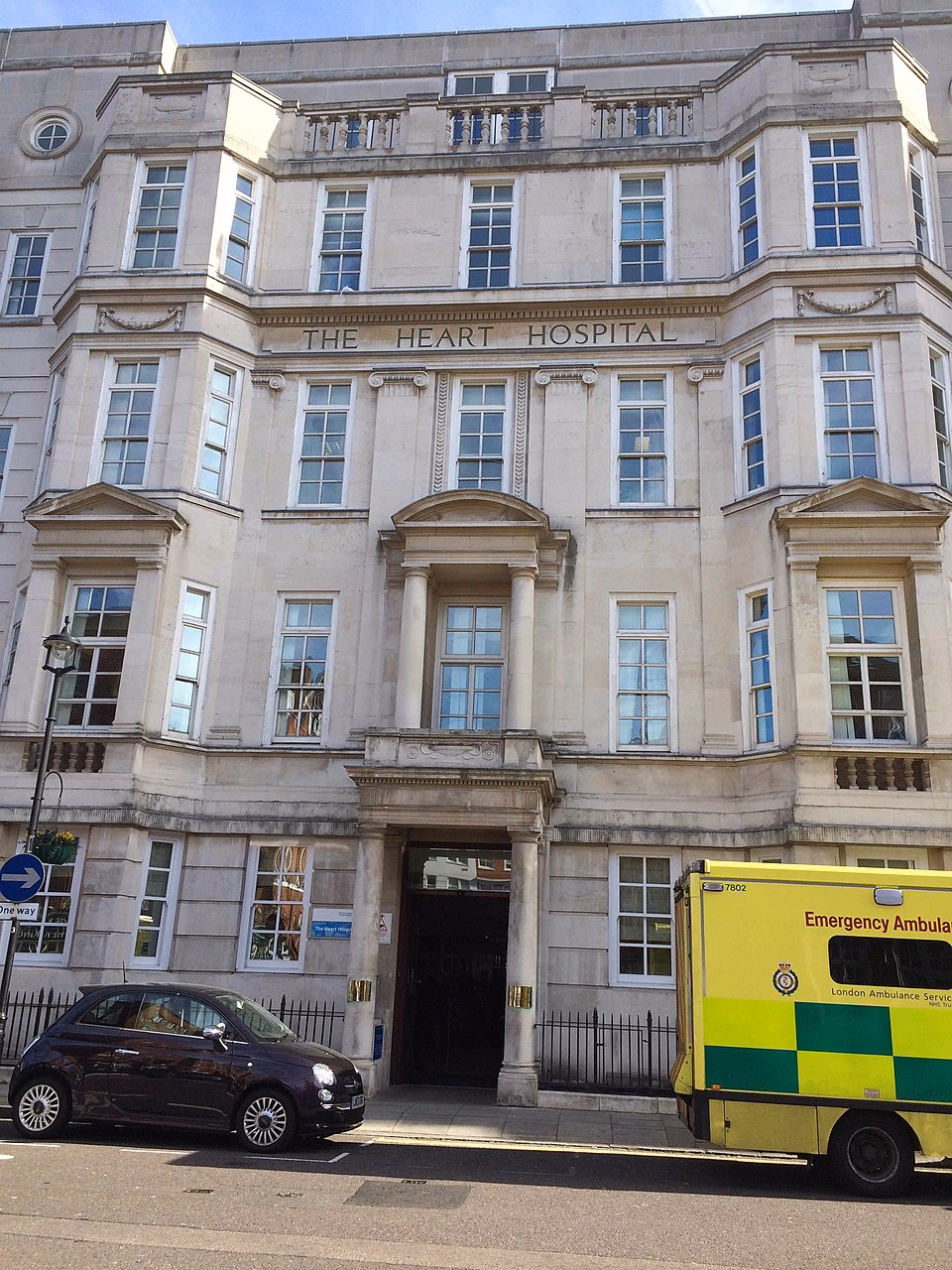 What services does King's Cardiology provide?