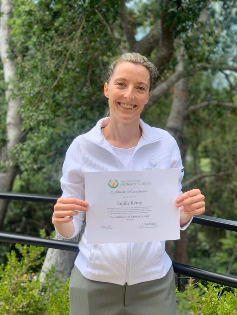 What are the keys to successful hospitality?