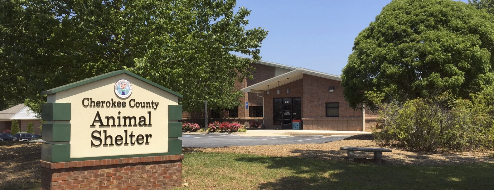 How many stars does Cherokee County Animal Hospital have?