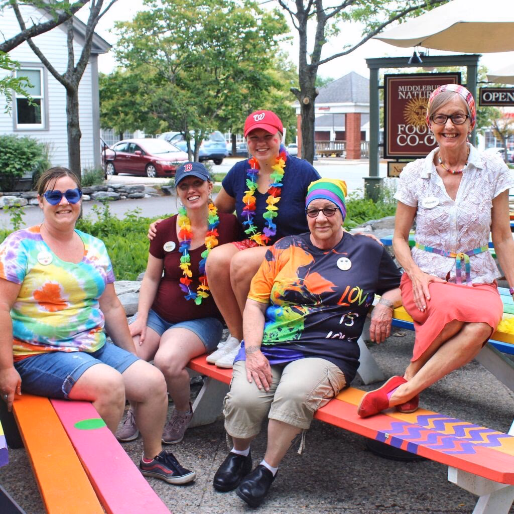 What is a food cooperative?