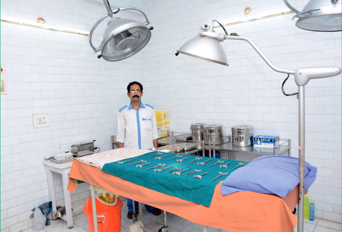 Where can I get a phone number for Crescent hospital?