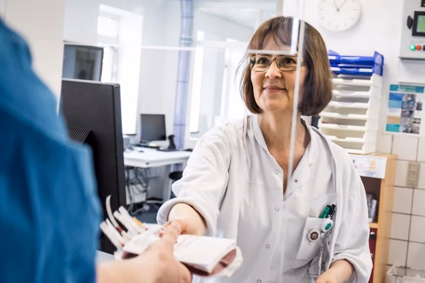 Who won the 'Exceptional Young Scientist Award' at Danish Cancer Research days?