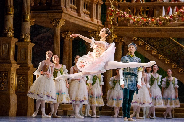 Wann wurde das Opernballett der Deutschen Oper Berlin gegründet?