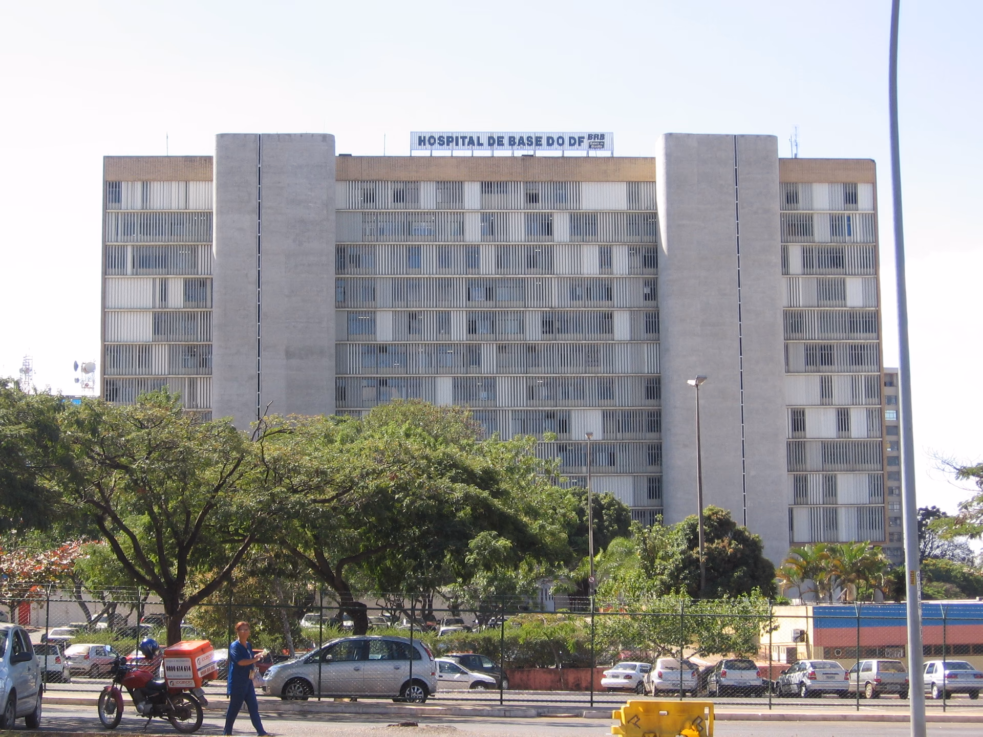 Do dwarves go to hospital?