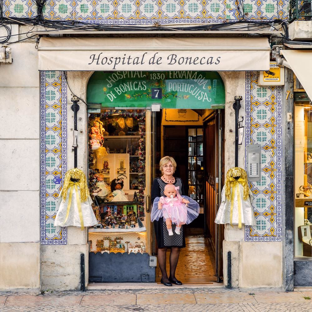 Does Portugal still have a doll hospital?