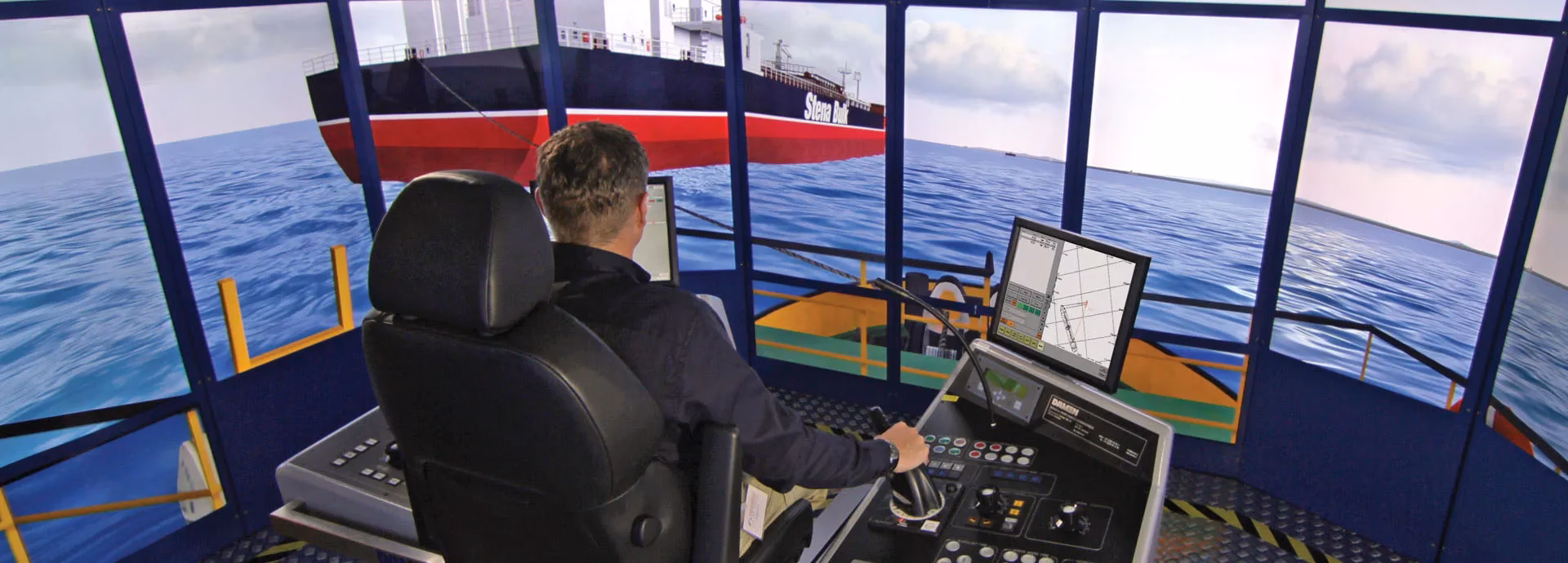 How can I become a dynamic positioning operator (DPO)?