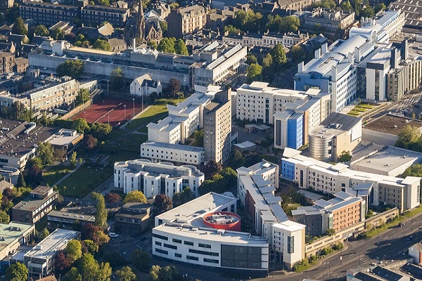 Is Dundee a good University for medicine?