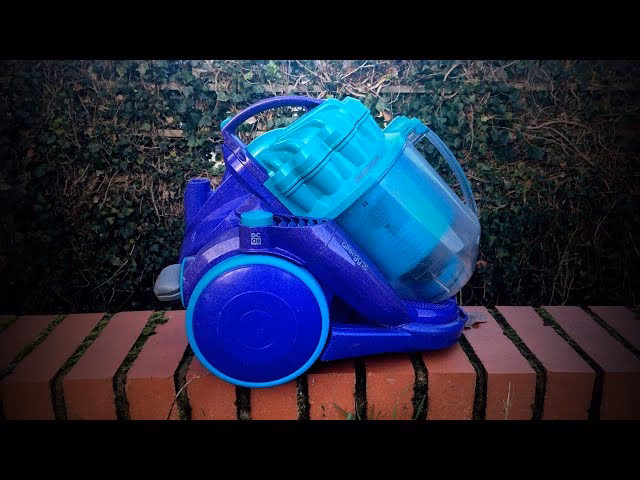 What are the reviews of the Dyson DC40 allergy (upright vacuum cleaner)?