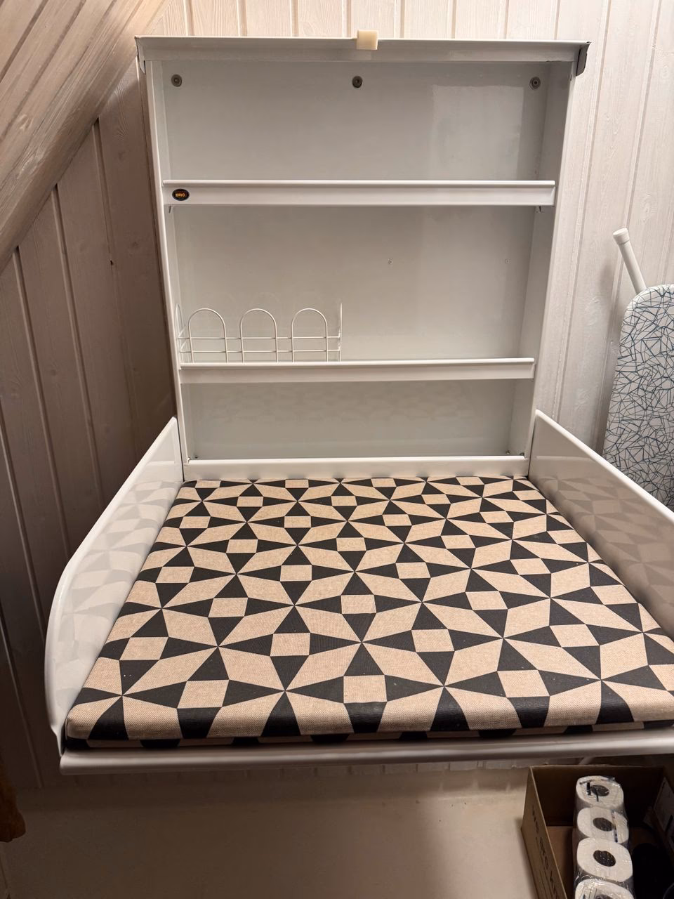 How does Ebi help private equity firms navigate insurance decisions?