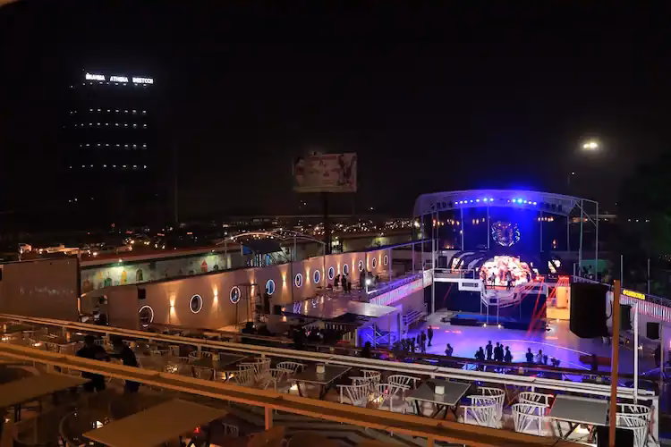 Where is ebowla club & BYOB in Gurgaon?