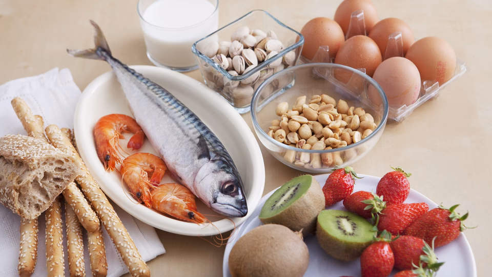 Can allergies cause eczema?