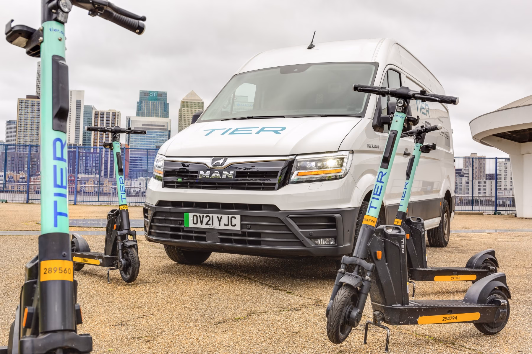 What are e-mobility service providers (emsps)?