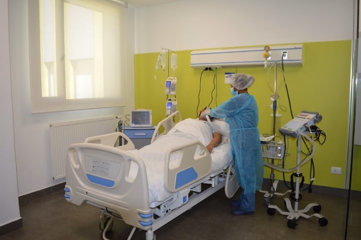 Which hospitals are located in Bolivia?