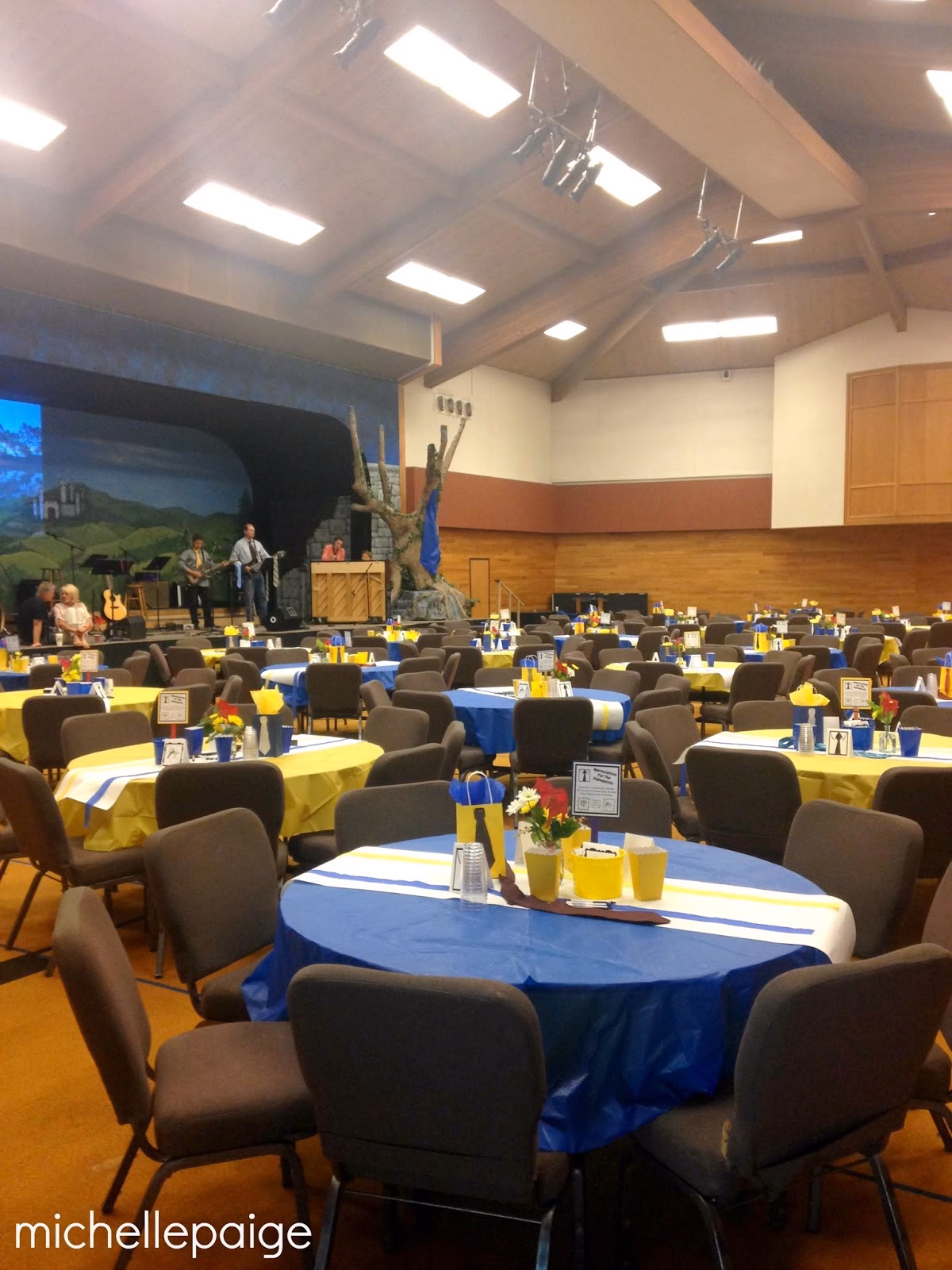 Do you send a farewell message to a pastor?