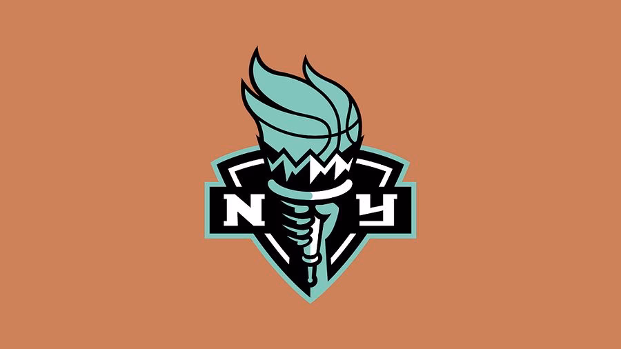 What happened in the Liberty vs fever game?