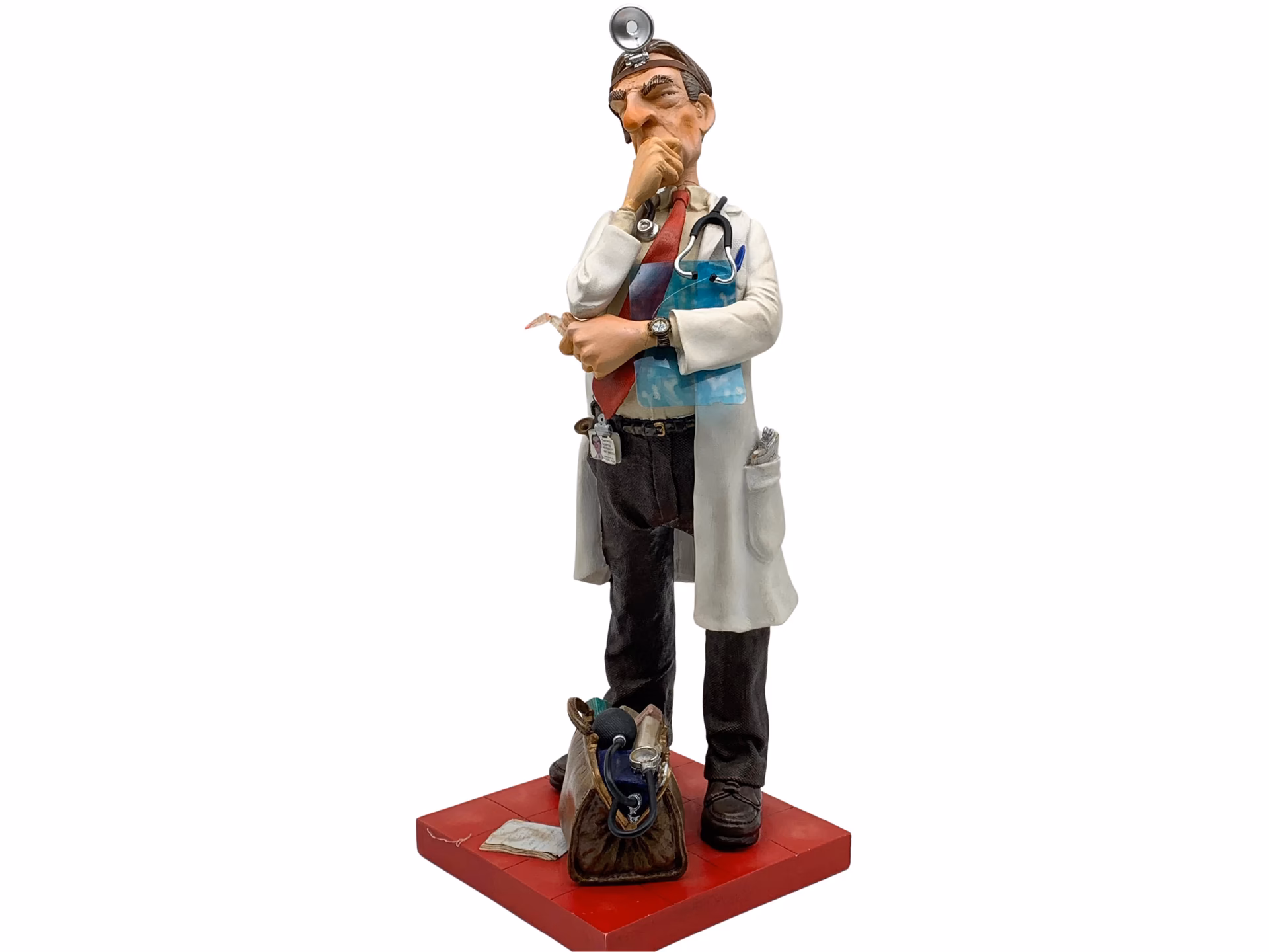 Quels éléments mettent en valeur la satire de la médecine ?