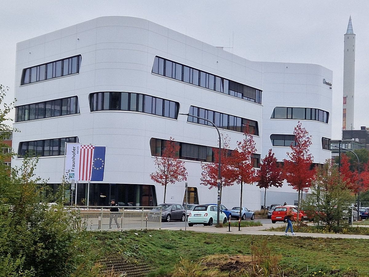 What is Fraunhofer MEVIS?