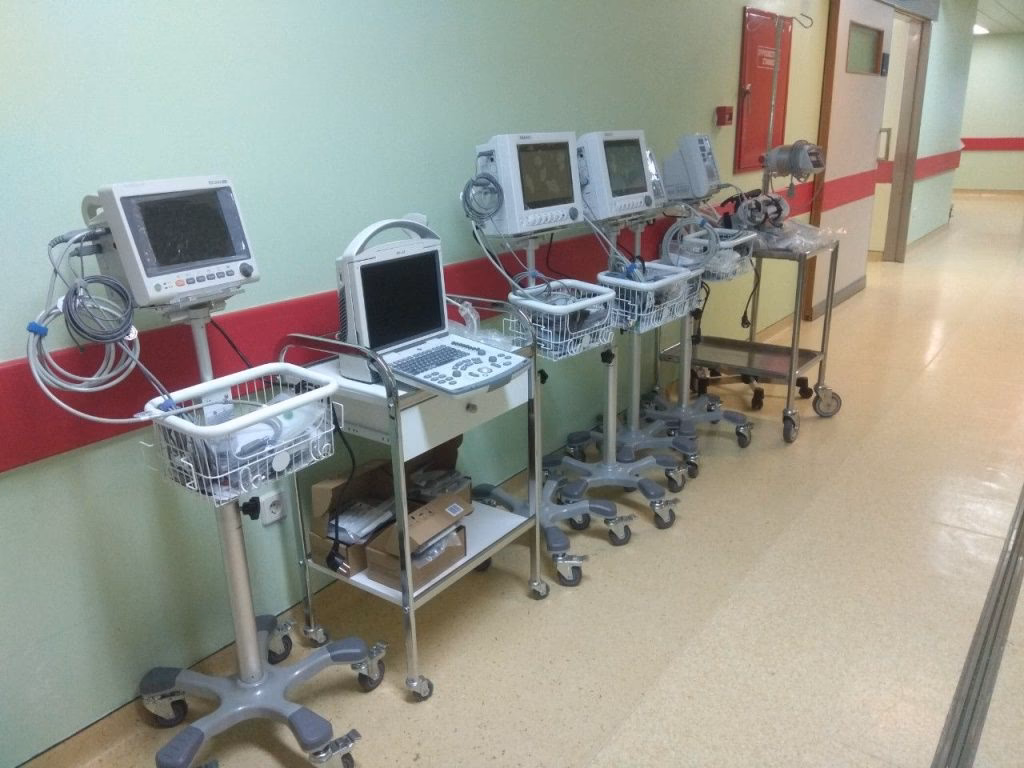 How many beds does Agios Georgios Hospital of Chania have?