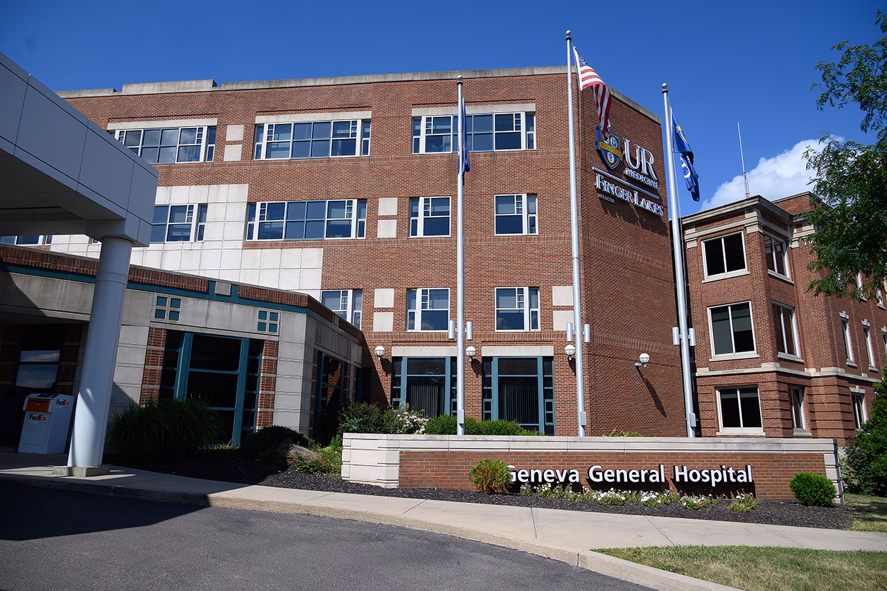 Where can I get urgent care in Geneva?