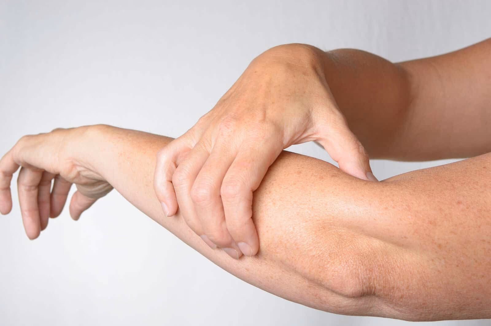 How do you know if you have an alcohol allergy?