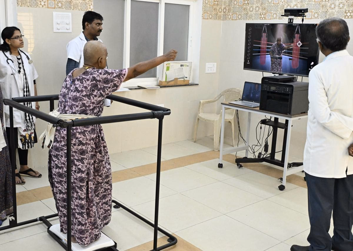 How to apply for paramedical degree in Tamil Nadu?